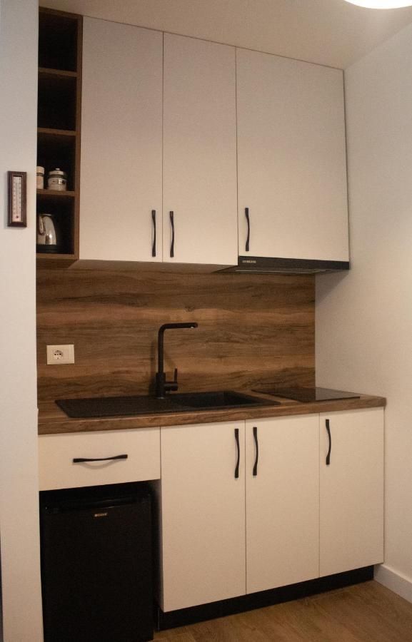 Downtown Studio Apartments تيرانا المظهر الخارجي الصورة