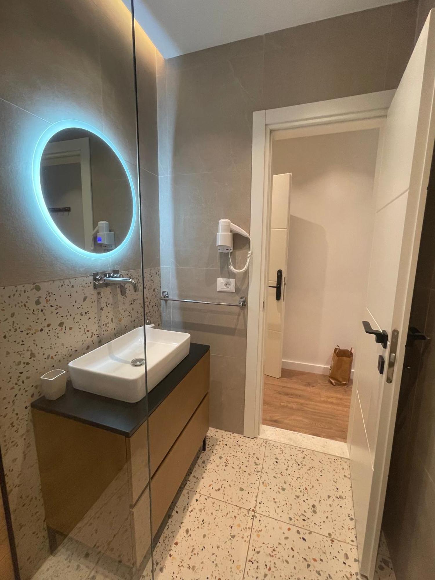 Downtown Studio Apartments تيرانا المظهر الخارجي الصورة