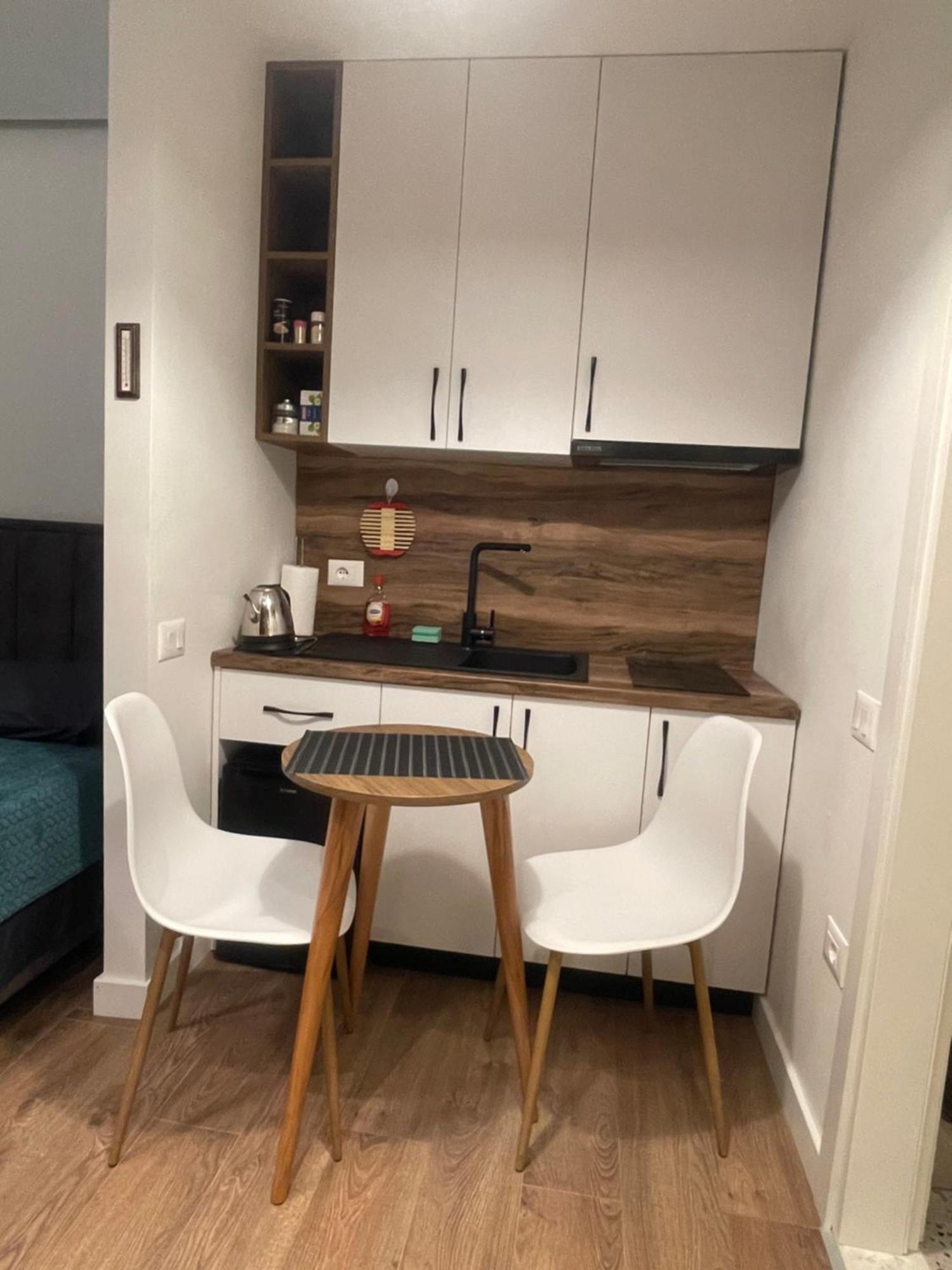 Downtown Studio Apartments تيرانا المظهر الخارجي الصورة